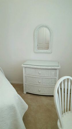 Wicker bedroom set