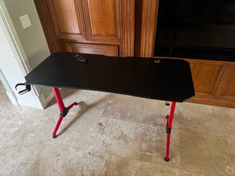 Free gaming table