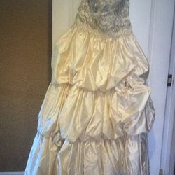  Wedding Or Quinceanera Dress Brand New
