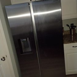 Brand New Samsung Fridge 
