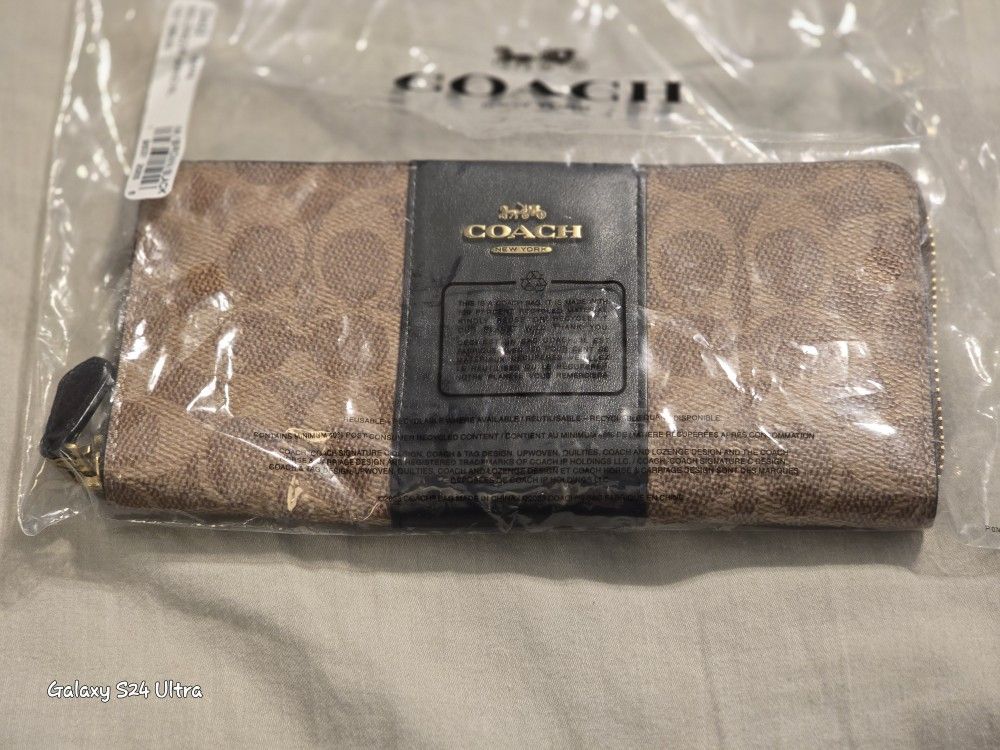 Coach Womens Wallet