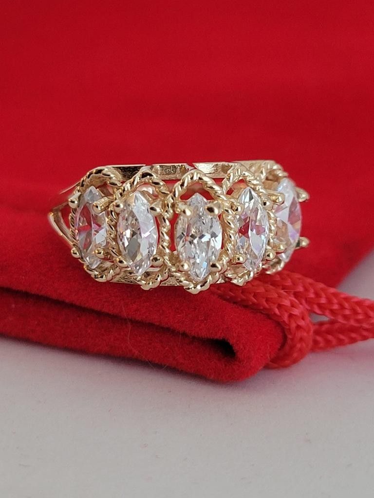 ❤️10k Size 6.75 Gorgeous Solid Yellow Gold & Cubic Zirconia Tiara Design Ring!/Anillo de oro con circonia Cúbica!👌🎁🥰Post Tags: 10k 14k