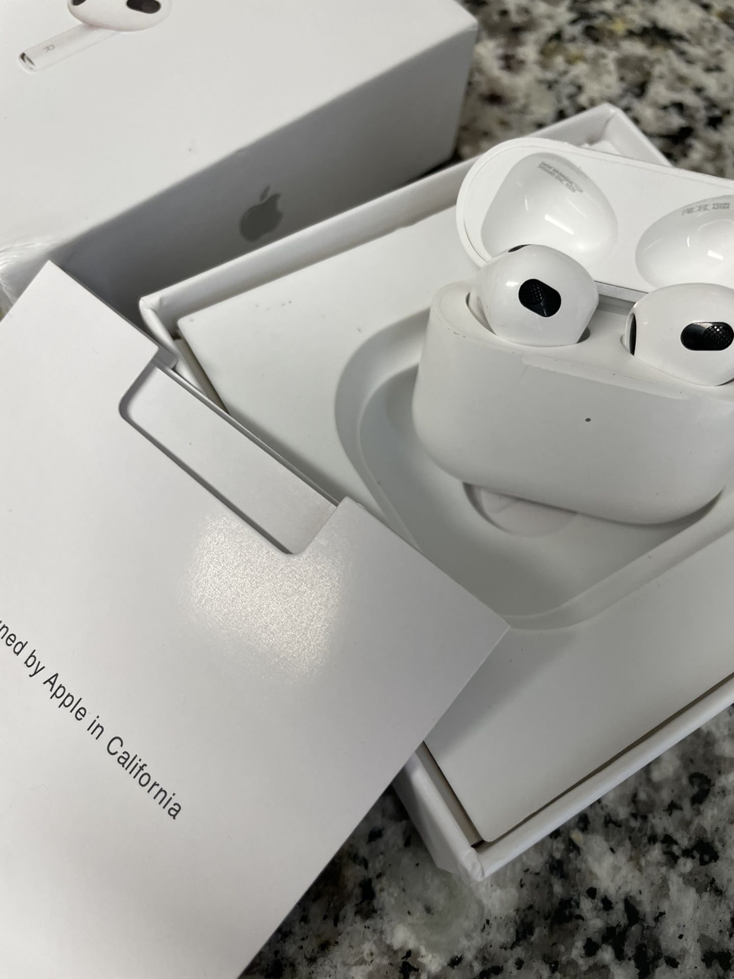 Gen 3 AirPods 