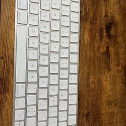 Apple Magic Keyboard 