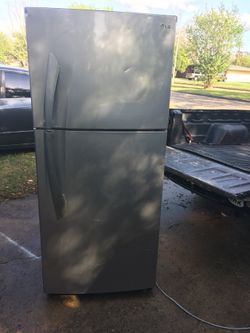 LG refrigerator