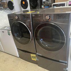 Set Steam Front Load LG Black Stainless Steel 27”