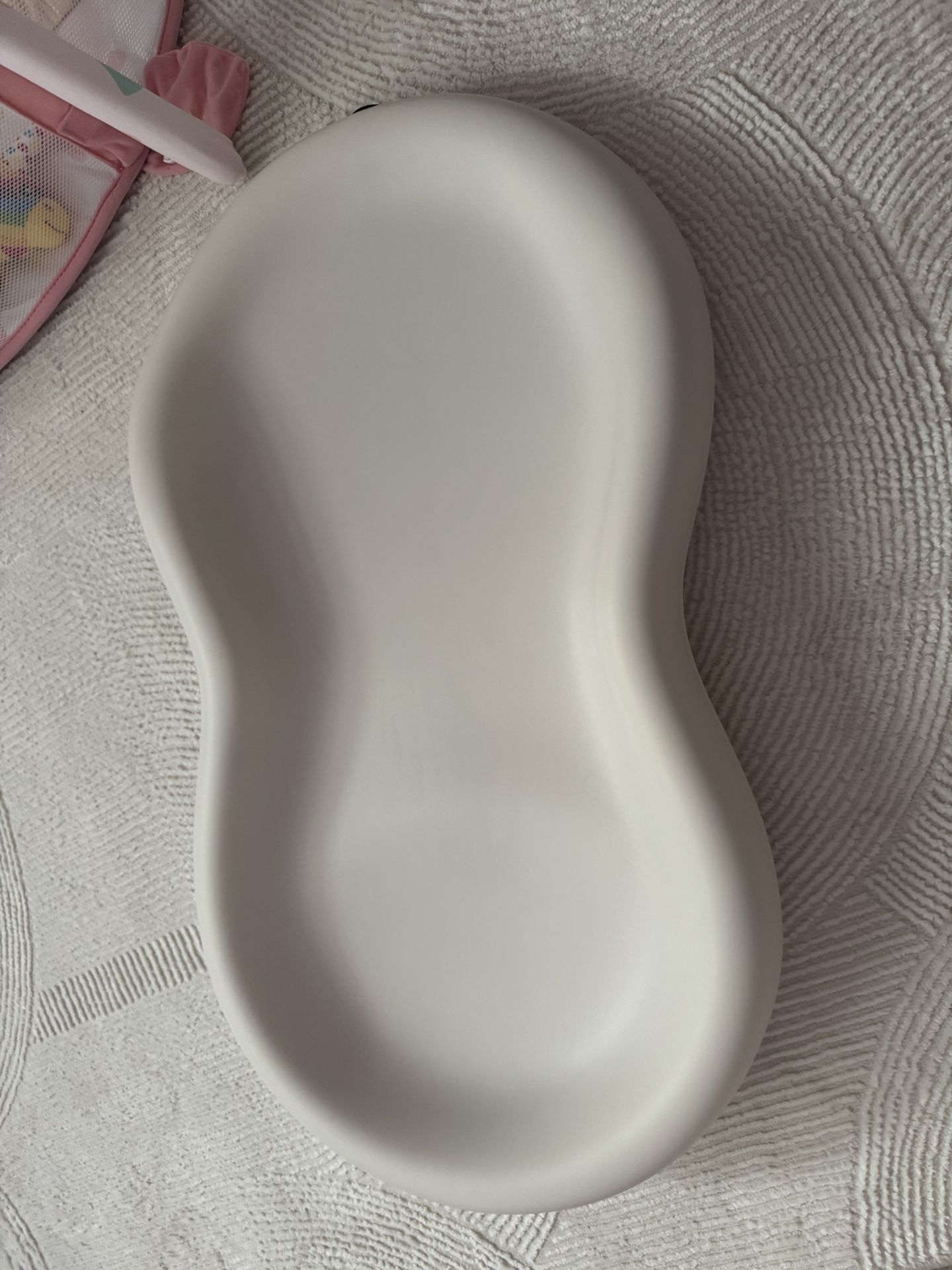 Keekaroo Peanut Changer