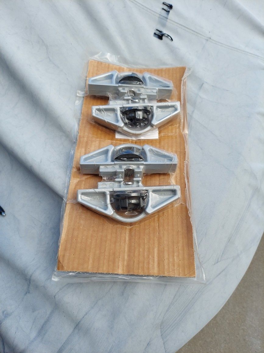 Toyota Tacoma Cleat Assembly 4 Pack PICK UP ONLY