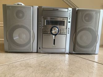SHARP AUDIO SYSTEM -5 DISC -MP3-REMOTE