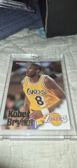 1996-97 NBA Hoops Kobe Bryant Rookie Card (#281)