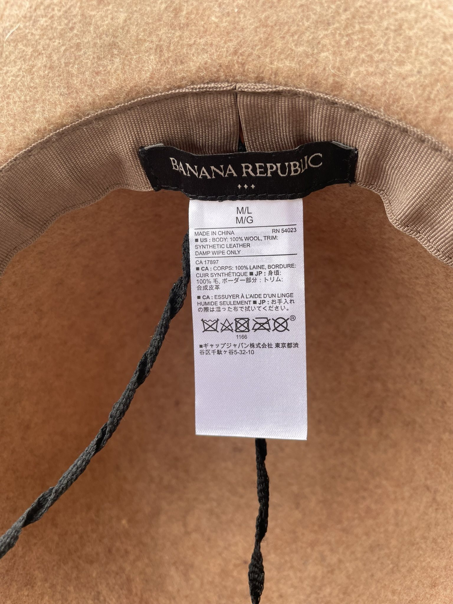 Banana Republic Women’s Hat.