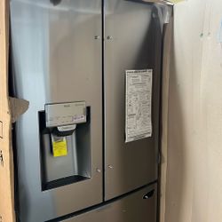 NEW IN BOX LG FRENCH STYLE STAINLESS STEEL REFRIGERATOR 