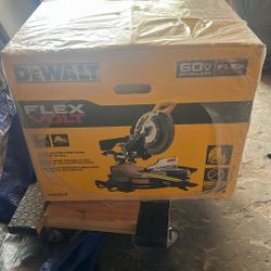 DeWalt Miter Saw