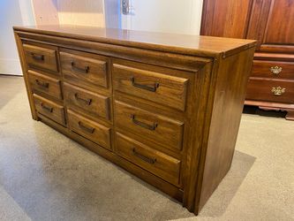 Italian Neoclassical Brown 9-Drawer Dresser