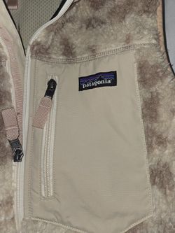 Patagonia Women's Size Medium Warm Fuzzy Vest.  Like New. 