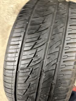 1 used tire 305/40/22 DELINTE desert storm 