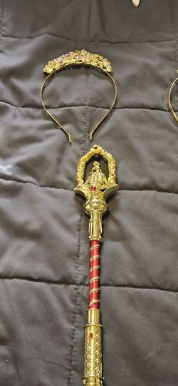 Disney Bell Light Up Wand And Tiara 