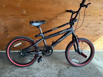 18" Kent Bicycle Abyss Freestyle BMX Bicycle