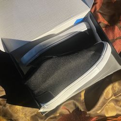 London Fog Men’s 10 Shoes 