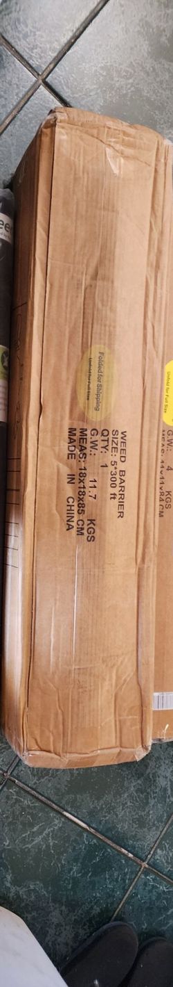 Heavy Duty 5ft x 300ft Weed Barrier Fabric - Professional Woven Landsc