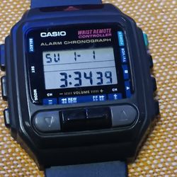Casio 1173 CMD-30B Watch with Wrist Remote Control — Digital, Vintage Style