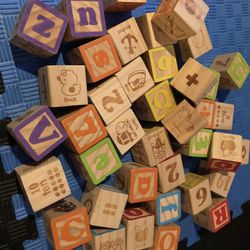 Aphabets / Number Wooden Blocks