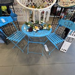 Cute Metal Table & Chairs Set