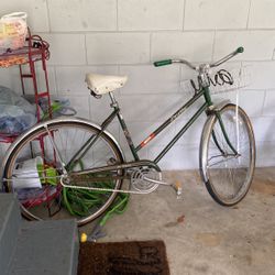Vintage Bicycle  Still Works  Needs Work 