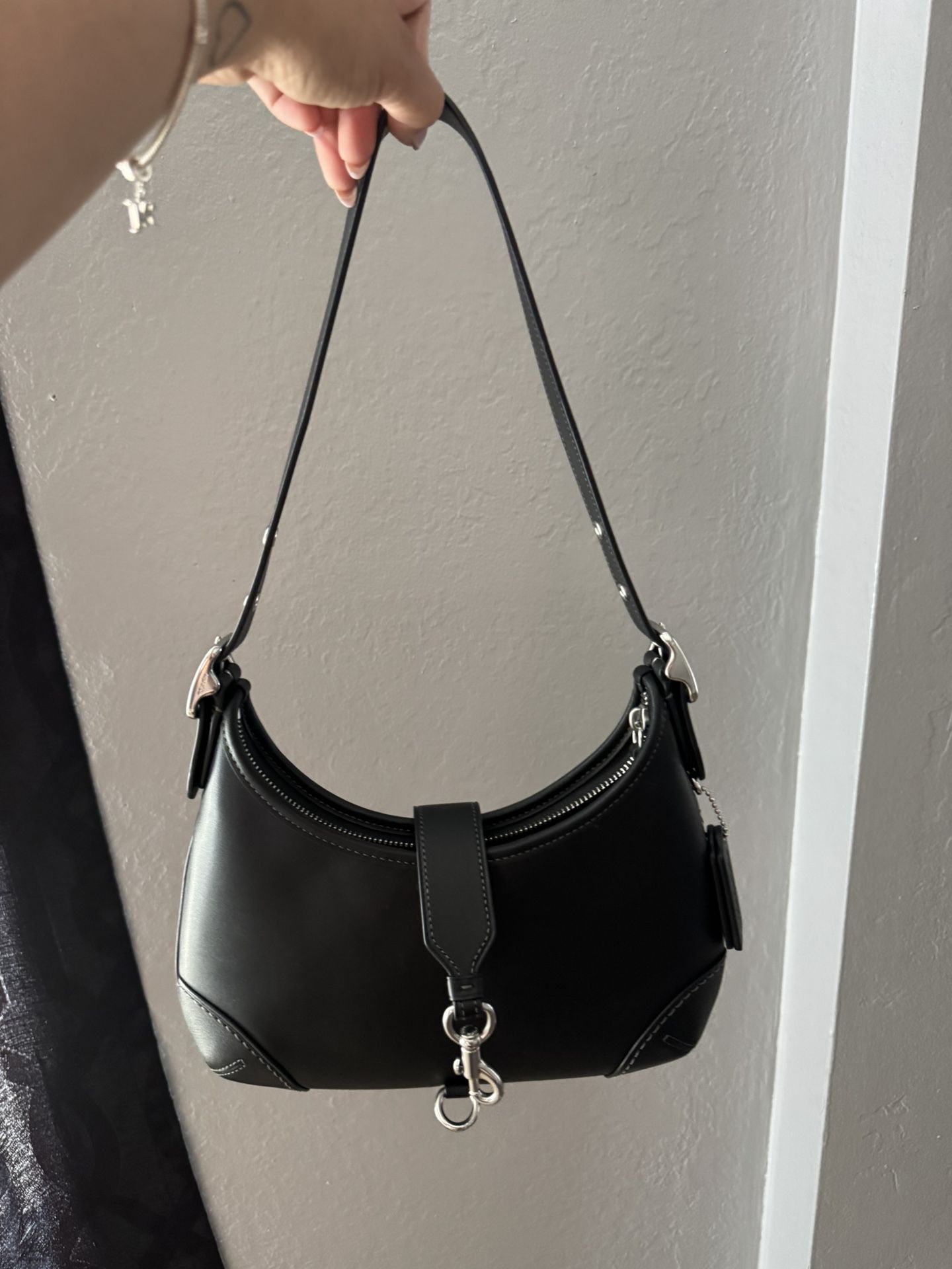 coach hamptons hobo bag