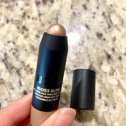 NUDESTIX NUDIES Glow All-Over Face Highlight – Bubbly Bebe 0.07 Oz Travel Size. 