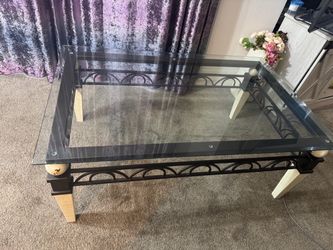 Free table
