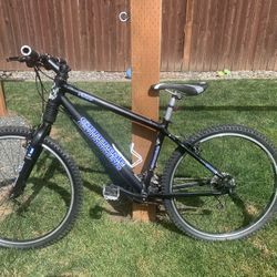 Cannondale F500 Mountain Bike