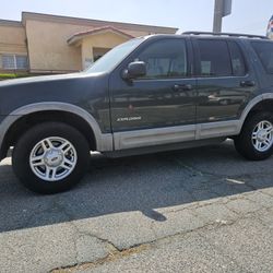 2002 Ford Explorer