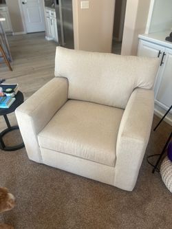 Deep Seated Oversize Chair