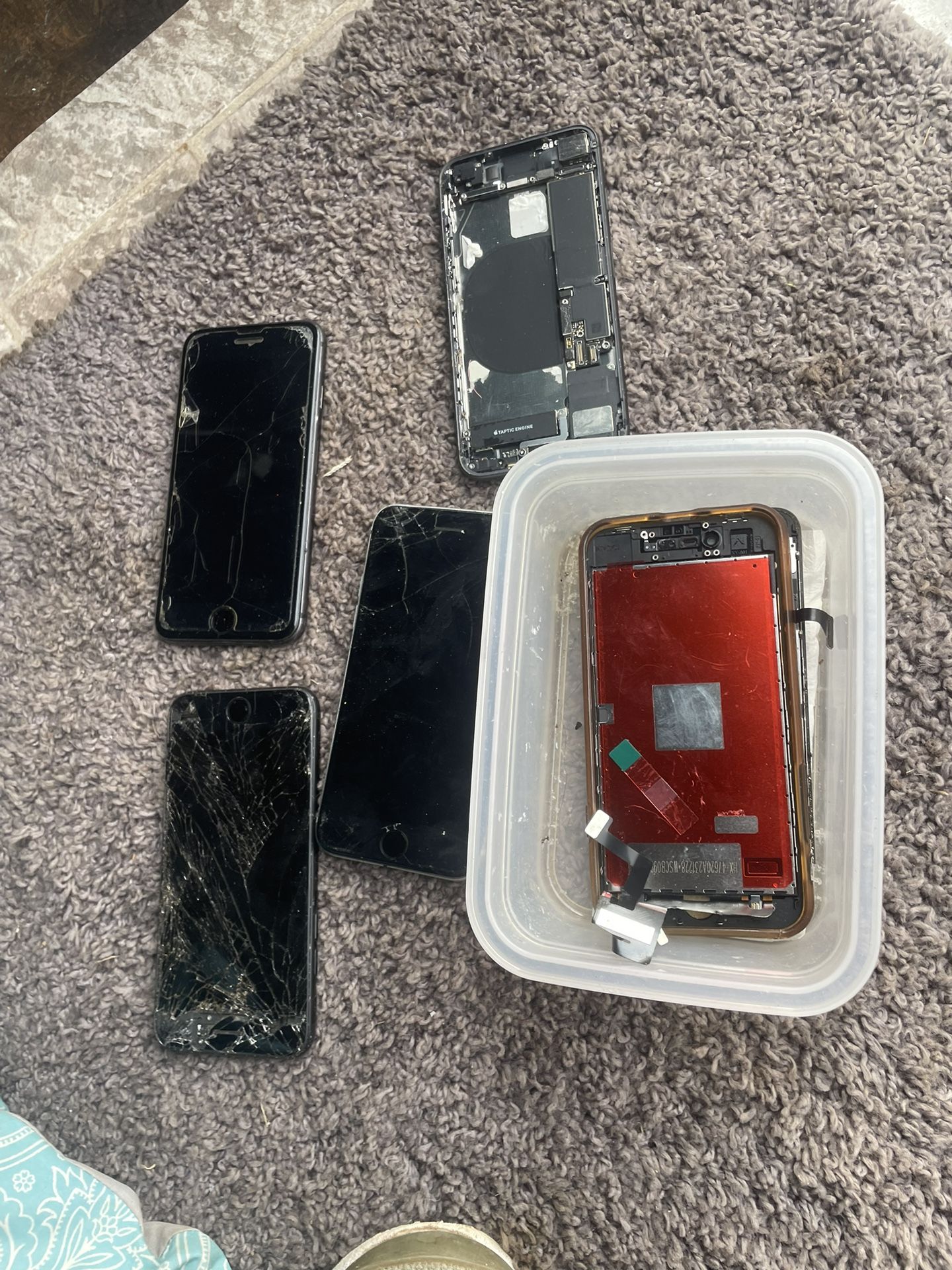 4 iPhone 8 One Brand New Screen