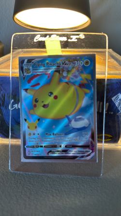 Flying Pikachu Vmax