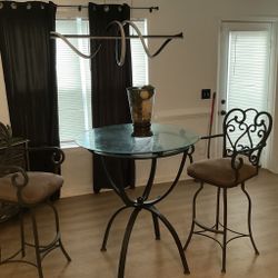 Bistro Pub Table Set