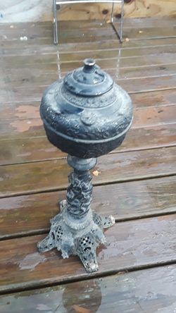 Oil lamp Really old and nice