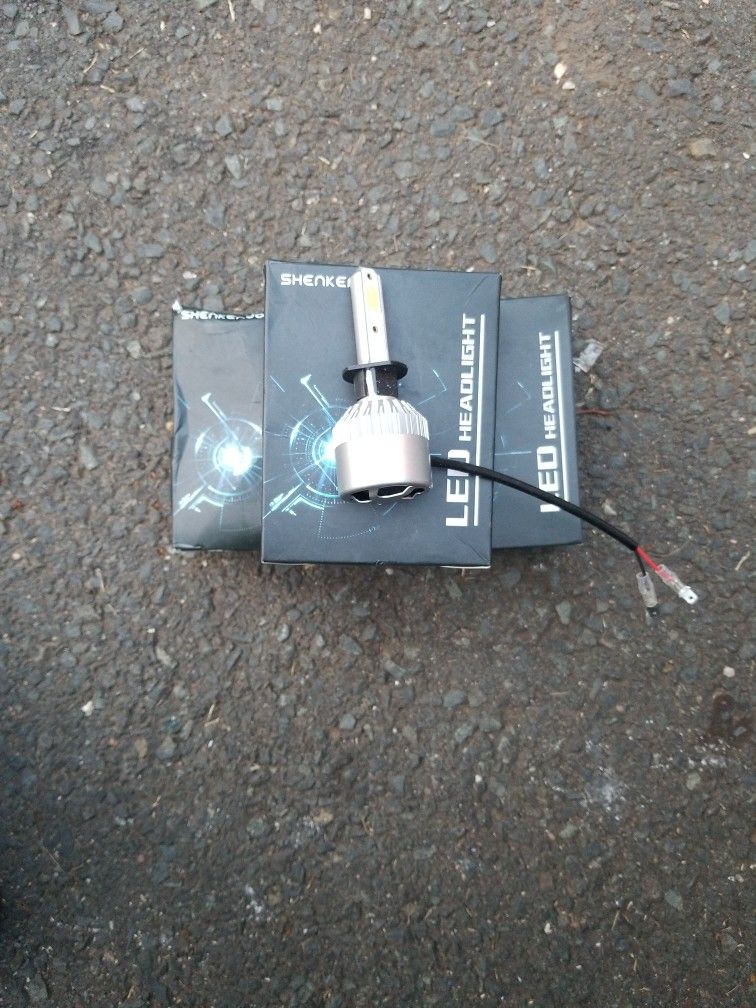 LED Headlight (Shenkenuo) *BRAND NEW*