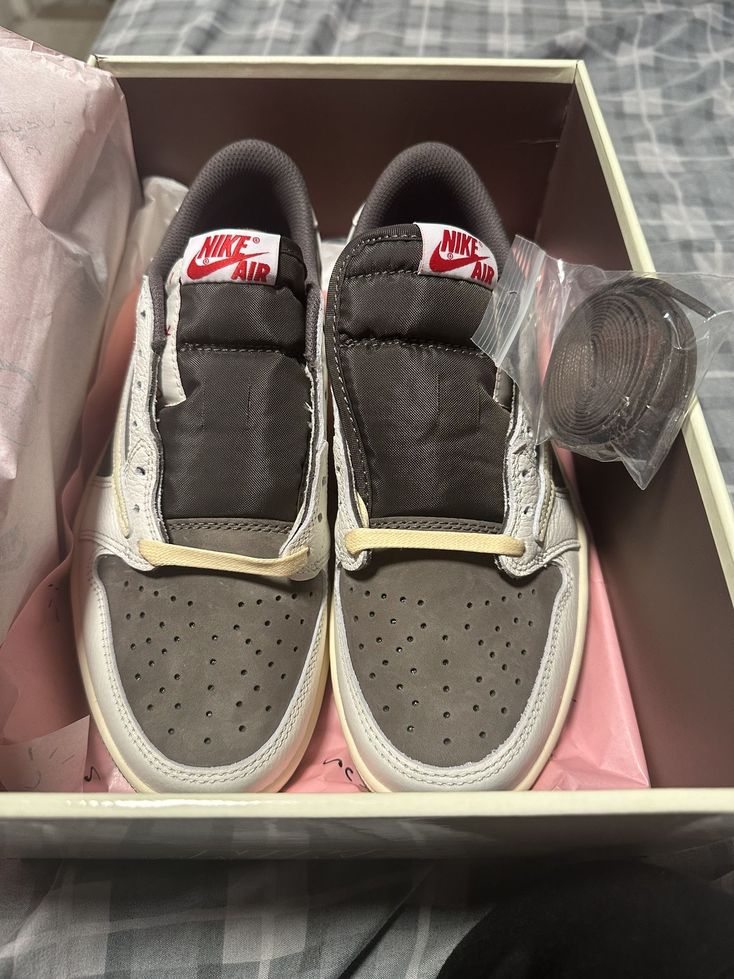 Travis Scott Jordan 1 Low OG Reverse Mocha for Sale in Columbus