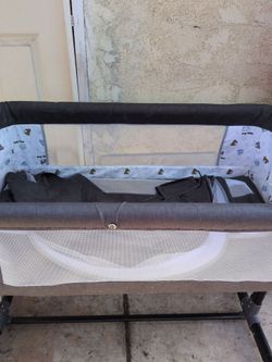 Free Bassinet