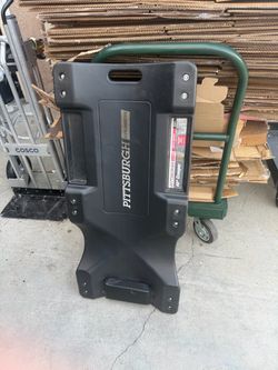 Mechanic cart $20