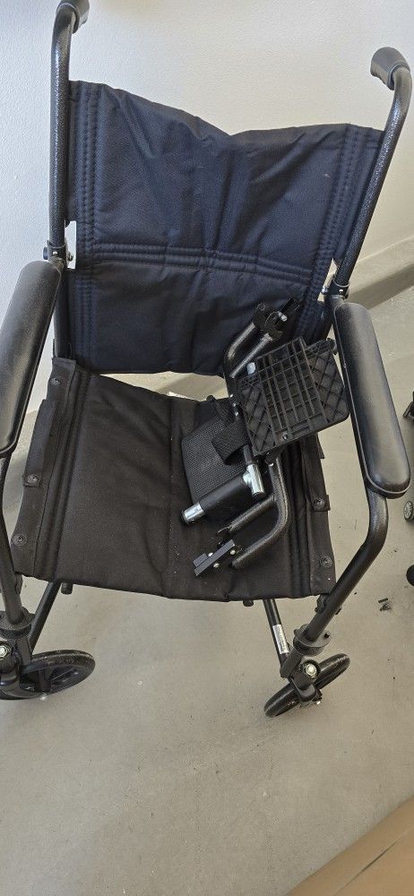 Wheel Chair In Really Good Conditions