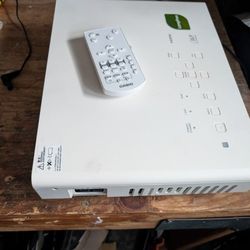 Casio XJ M141 Projector