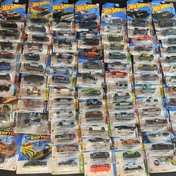 New Hot Wheels Cars Lot Of 87 New old stock