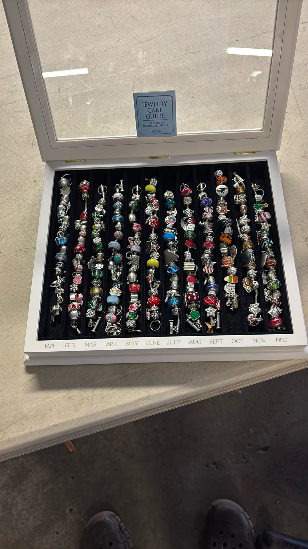 Willabee & Ward 12 month bracelet set
