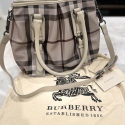 Authentic Burberry Purse
