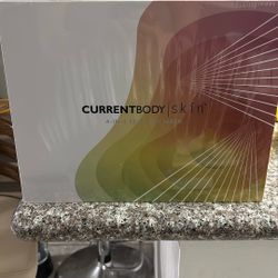 CURRENTBODY SKIN 4-in -1 LED Face Mask