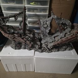 Unique 1 Of 1 Aquarium XXL Sunken Ship Centerpiece 