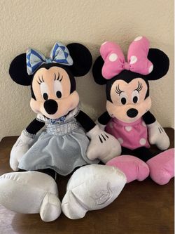 Disneyland 60th Anniversary diamond celebration Minnie Mouse plush blue gem and Minnie Mouse pink polka dots plush set
